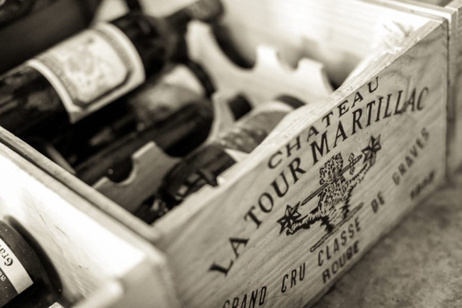 A wine case full of cash in Bohemia and the need for Integrity Pacts